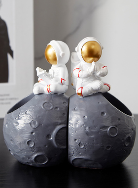 创意北欧宇航员书档n男孩书柜桌面书立笔筒书房装饰品摆件生日礼