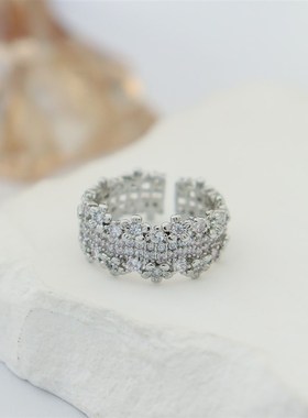 韩系ins微镶锆石花朵戒u指女小众设计高级感时尚精致百搭戒子指环