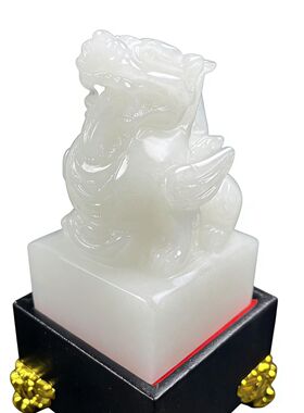 天然白玉貔貅印章摆件送底座