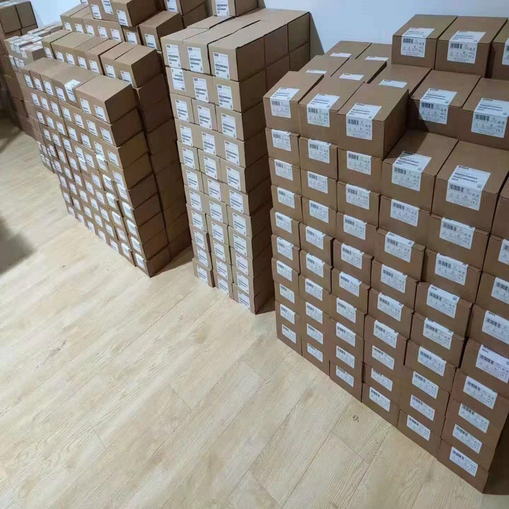 6ES7 511-1FL03-0AB0西门子S7-1500F CPU 1511F-1 PN中央处理器 - 图0
