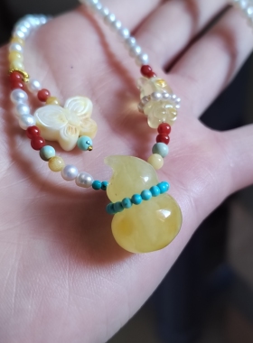 天然蜜蜡吊坠项链女水滴形纯天然鸡油黄琥珀锁骨链蜜蜡秘密项链