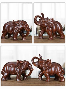 引进财富宝象饰品、客厅酒柜一对、电视柜一对、入口装饰品、乔迁