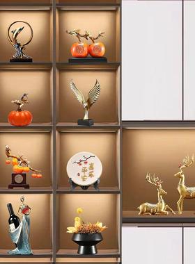 现代简约轻奢客厅酒柜摆件领导高端商务办公室家居工艺品高档装饰