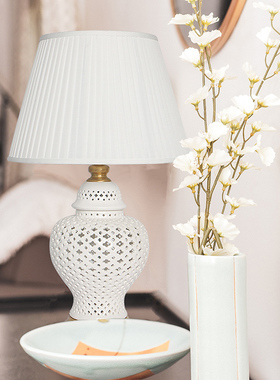欧式白色镂空将军罐陶瓷台灯w客厅卧室床头酒店别墅创意时尚装饰