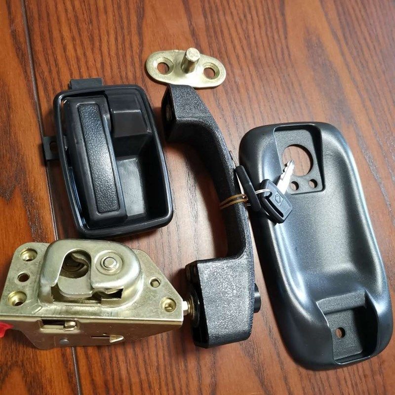 徐工吊车门锁12吨16吨20吨驾驶室门锁正品配件,淘宝优惠券,粉丝福利购,淘宝优惠卷