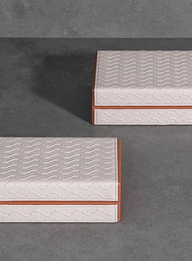 轻奢样板间米色i皮套玻璃花瓶客厅卧室高级感皮质托盘相框摆件