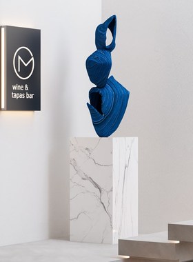 创意艺术雕塑落地摆m件酒店楼梯转角处样板房客厅电视柜旁装饰工