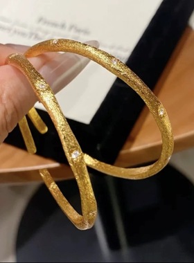 新中式古法实心錾刻手镯