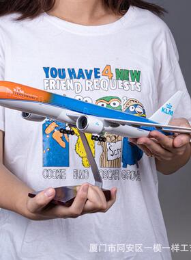 带轮子带灯荷兰航空橙色骄傲波音B777仿真模型飞机民航客机47cm