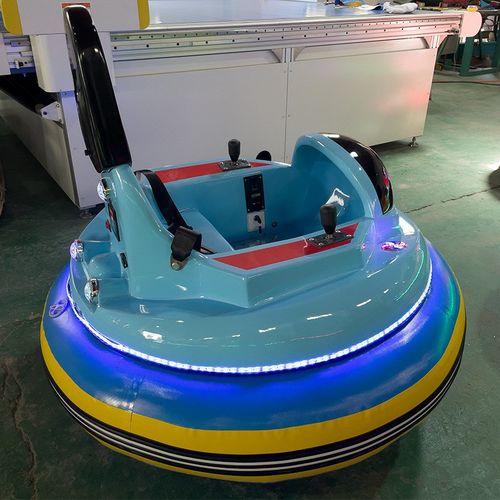 碰碰车户外新款广场雪地景区商场游乐儿童电动遥控新款旋转小飞机 - 图1