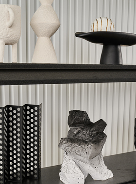 售楼部展厅客厅书房软装样板间高级感轻奢书架书柜桌面装饰品摆件