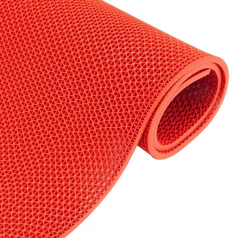 PVC anti-slip drainage floor mat is preferred