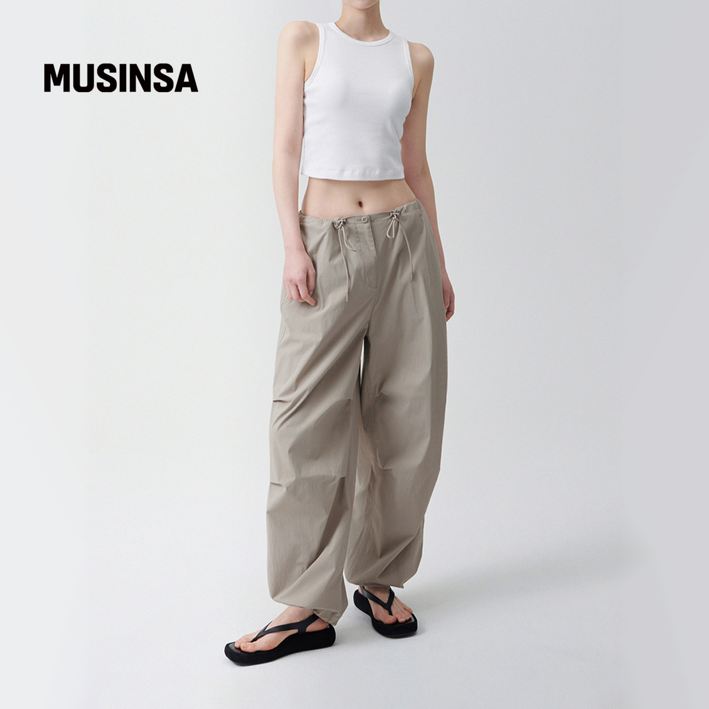 musinsa standard韩国25秋季女士休闲运动抽绳户外风工装裤长裤 - 图3