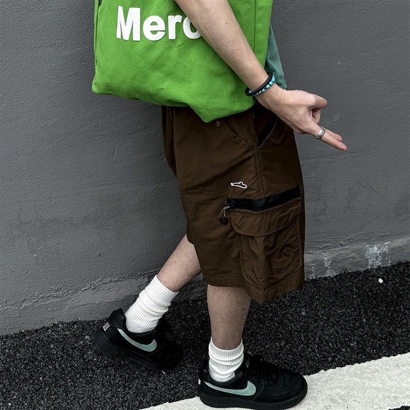 美式潮牌户外速干透气工装短裤男夏季新款多口袋防水直筒五分中裤,淘宝优惠券,粉丝福利购,淘宝优惠卷
