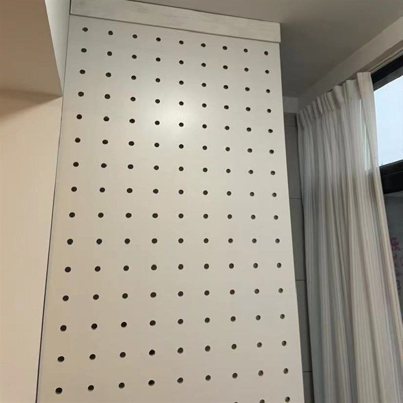 Solid wood hole board custom metal coat and hat partition wall custom storage rack storage rack wall wooden bookshelf