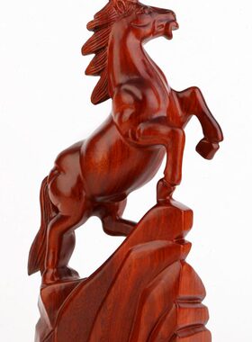 酒柜装饰家居饰品客厅创意电视柜办公桌面玄关生肖马摆件