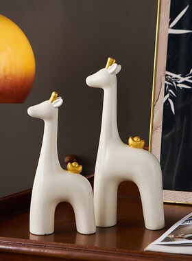 一路发财鹿摆件轻奢小众招财镇宅客厅玄关电视柜酒柜家居软装饰品