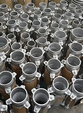 不锈钢沟槽补偿器膨胀节卡箍波纹管接头消防卡箍配件软接伸缩节