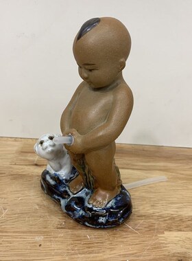 石湾公仔陶瓷撒尿童子小孩吸水喷泉假山流水配件水族鱼缸造景装饰