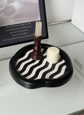 黑色高级皮革托盘轻奢高档t书桌化妆品置物盘入户玄关钥匙收纳摆