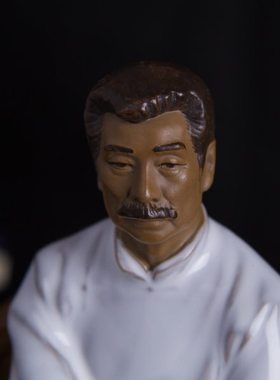 石湾陶瓷现代中式文玩家居客厅书房摆件老师长辈毕业送礼鲁迅先生