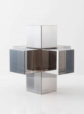 简约现代轻奢几何十字水晶玻璃摆件E样板间售楼处客厅玄关桌面摆