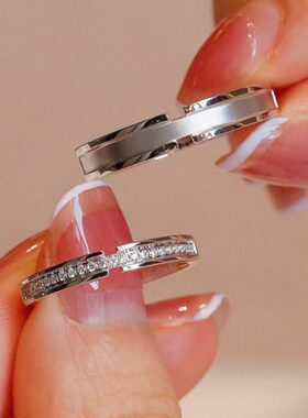 铂金戒指女pt950情侣对戒莫桑石钻一对小众设计素圈结婚生日礼物