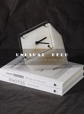 现代轻奢云石金属m时钟摆件样板房书房客厅装饰品酒柜玄关饰品摆