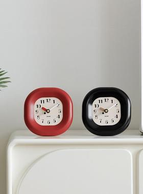 wozoom家居客厅玄关装饰摆件办公室桌面饰品创意奶油风座钟