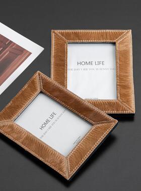 现代轻奢皮革相框摆台卧室床头柜书房桌面高档家居装饰品