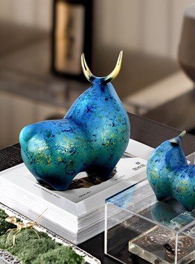 轻奢创意牛转乾坤铜牛摆件客厅酒柜玄G关书房装饰乔迁开业新居礼