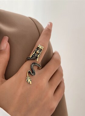 戒指男烟托夹烟指环潮人t抽烟烟架创意饰品指环创意霸气夹烟烟托