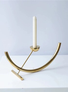 现代简约创意金属组合烛台书w房样板间售楼部书架桌面装饰品摆件