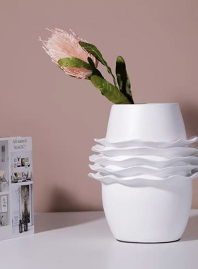 现代简约创意家居l百叶花瓶摆件样板房售楼处客厅软装饰品花器摆