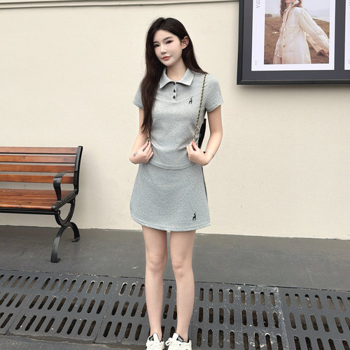 欧若动感风小众刺绣POLO领短袖短裤两件套女夏小个子显瘦套装2026 - 图1