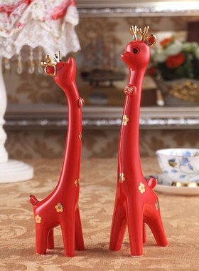 情侣摆件小鹿f工艺品客厅酒柜摆设长颈鹿陶瓷家居房间装饰品少女
