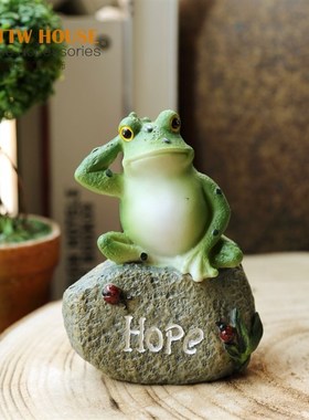 荷塘青蛙树脂摆件 花s园园艺水池造景 石头上的青蛙摆件