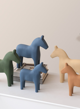 简约现代家居装饰摆件创意造型y木质达拉木马客厅茶几电视柜装饰