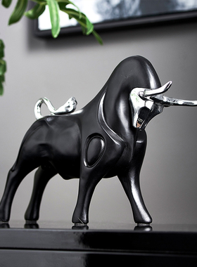 办公室牛小摆件现代简约玄关客厅酒柜书房柜书架轻奢W风创意装饰