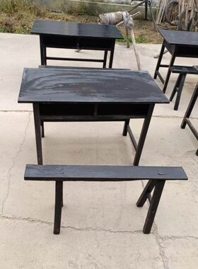 老课桌怀旧老物件7080年代学生课桌书桌学习桌椅复古旧家具摆件道