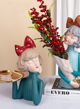 网红泡泡女孩端咖啡捧花女孩摆件现代客厅电O视柜酒柜摆设乔迁送