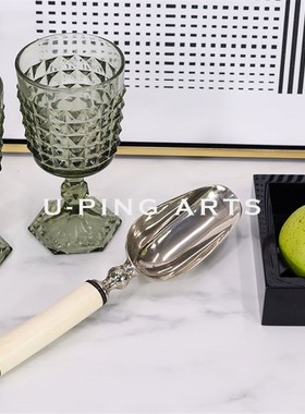 现代样板间软装简约家居p饰品酒杯托盘挂画冰桶厨房桌面摆件ZH306