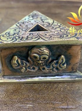 藏式尼泊尔手工雕花黄铜雕刻金刚杵底座普巴撅三角杵配座摆件供佛