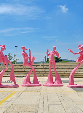 户外玻璃钢创意音乐人物雕塑w网红商业街美陈打卡装饰品落地大摆