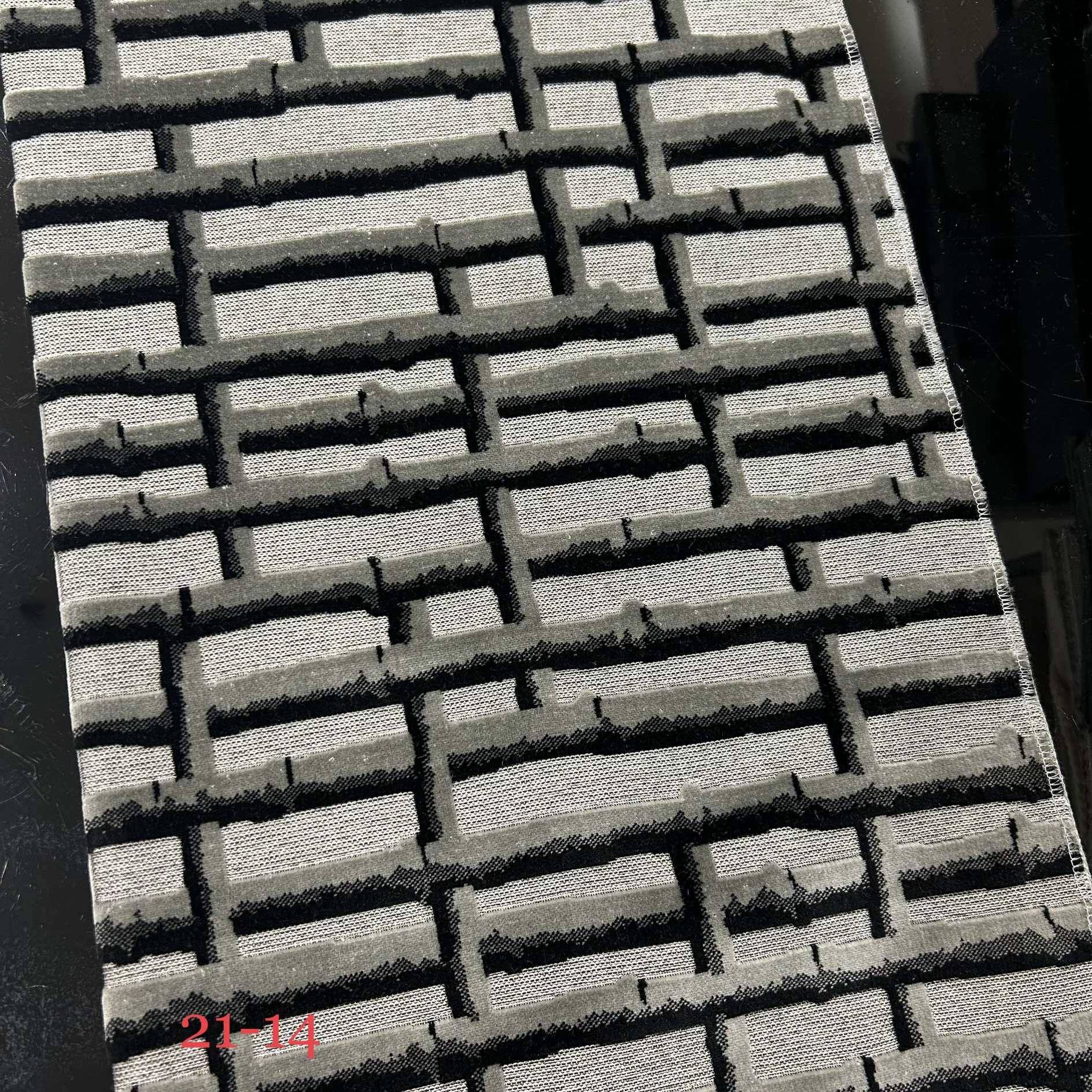 门幅140cm绒布凹凸提花仿割绒复合沙发布抱枕布样板房软装面料,淘宝优惠券,粉丝福利购,淘宝优惠卷