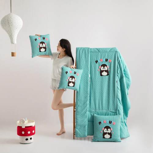 功被新款多层纱抱枕子两用022可收纳沙发车载一二合多能抱枕被 - 图0