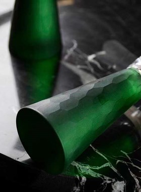样板间创意红酒杯摆件餐厅餐桌高脚D杯酒柜吧台软装饰品玻璃香槟