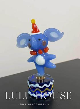 易博釉面手工马戏团旋转小动物饰品可爱电视柜入口装饰礼品