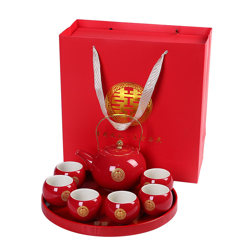 Chinese engagement red bride changes her mouth to worship tea cup lifting beam teapot tray wedding celebration kung fu tea set gift box