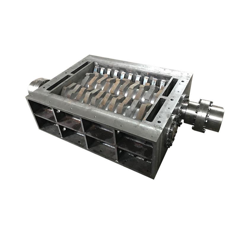 Customized shredder chassis, easy assembly and simple maintenance, double-shaft shredder main body, durable crushing